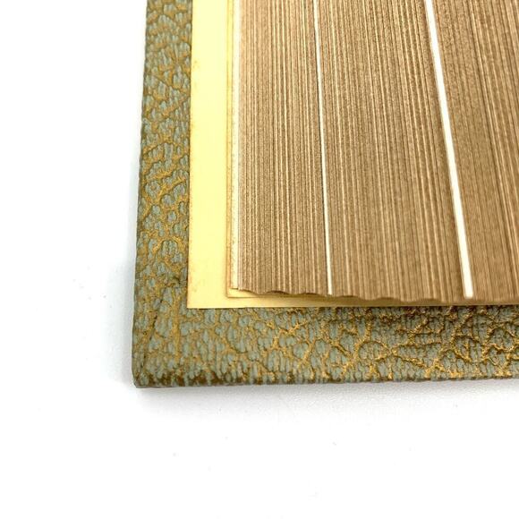 Copyright 1971 Ornate Holy Bible King James Master Reference Heirloom Edition - Picture 12 of 16